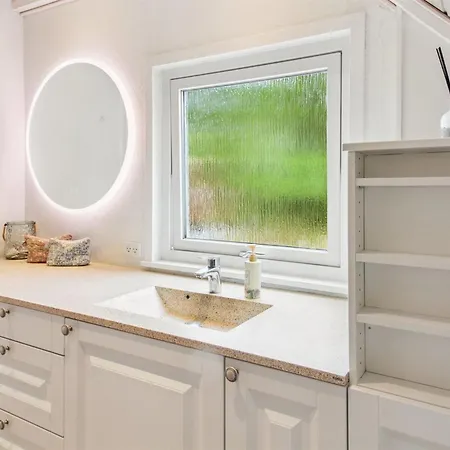 Prázdninový dům Dufa - 3-2km From The Sea By Interhome